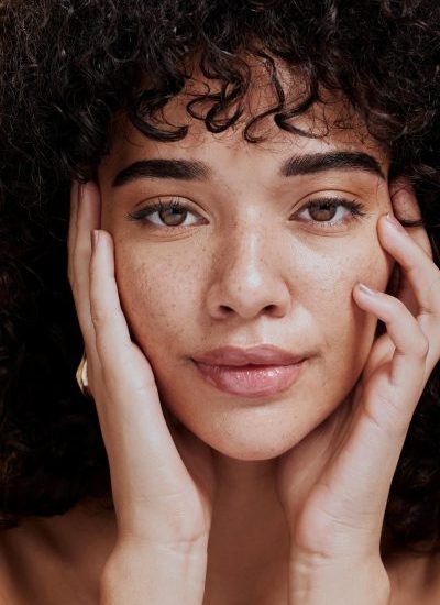 AdobeStock_546801385-min-400x650 AdobeStock_546801385-min-400x650