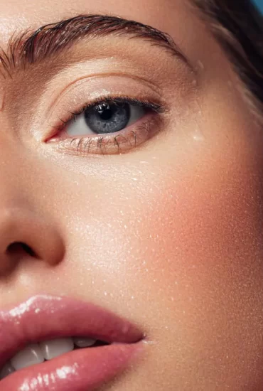 1646091368-aesthetician.jpg-370x550 1646091368-aesthetician.jpg-370x550